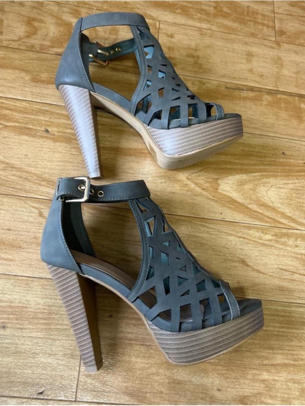 TOP Moda Gray Cutout Platform High-Heel Sandals